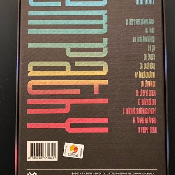 Nct 2018 kpop album with all inclusions - Picture 2 of 2